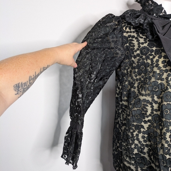 Vintage Custom Made Black Tan Lace Bow Snap Up Long Sleeve Blouse L/XL - Picture 4 of 9